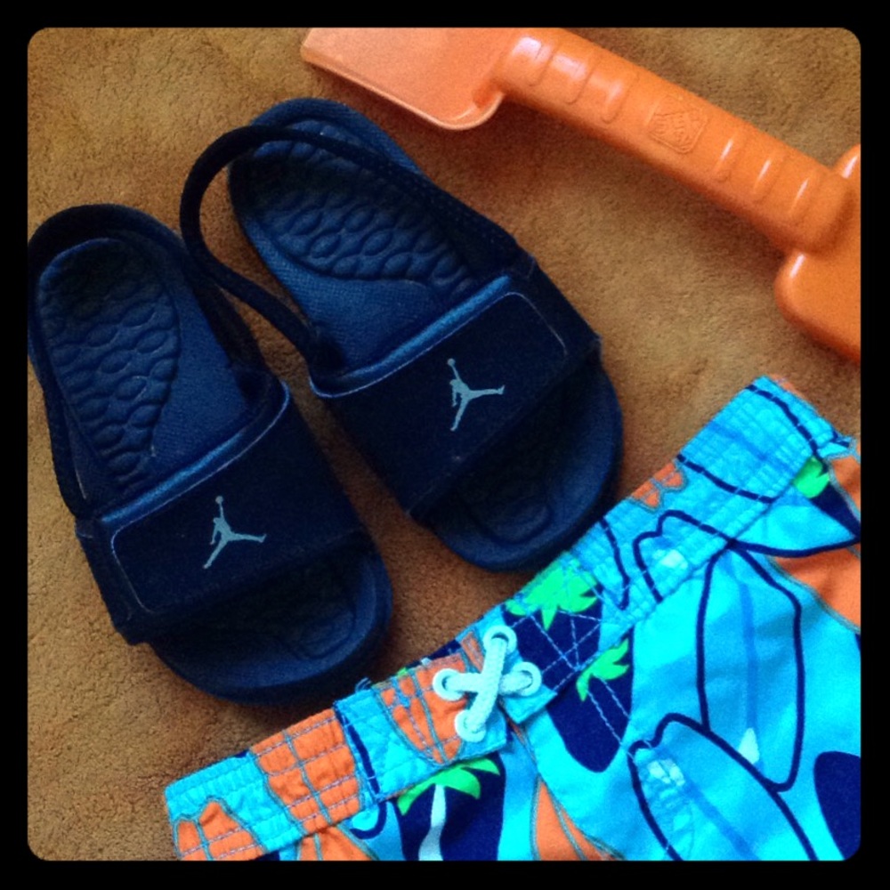 Jordan slippers